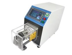 Machine dénudée par câble coaxial