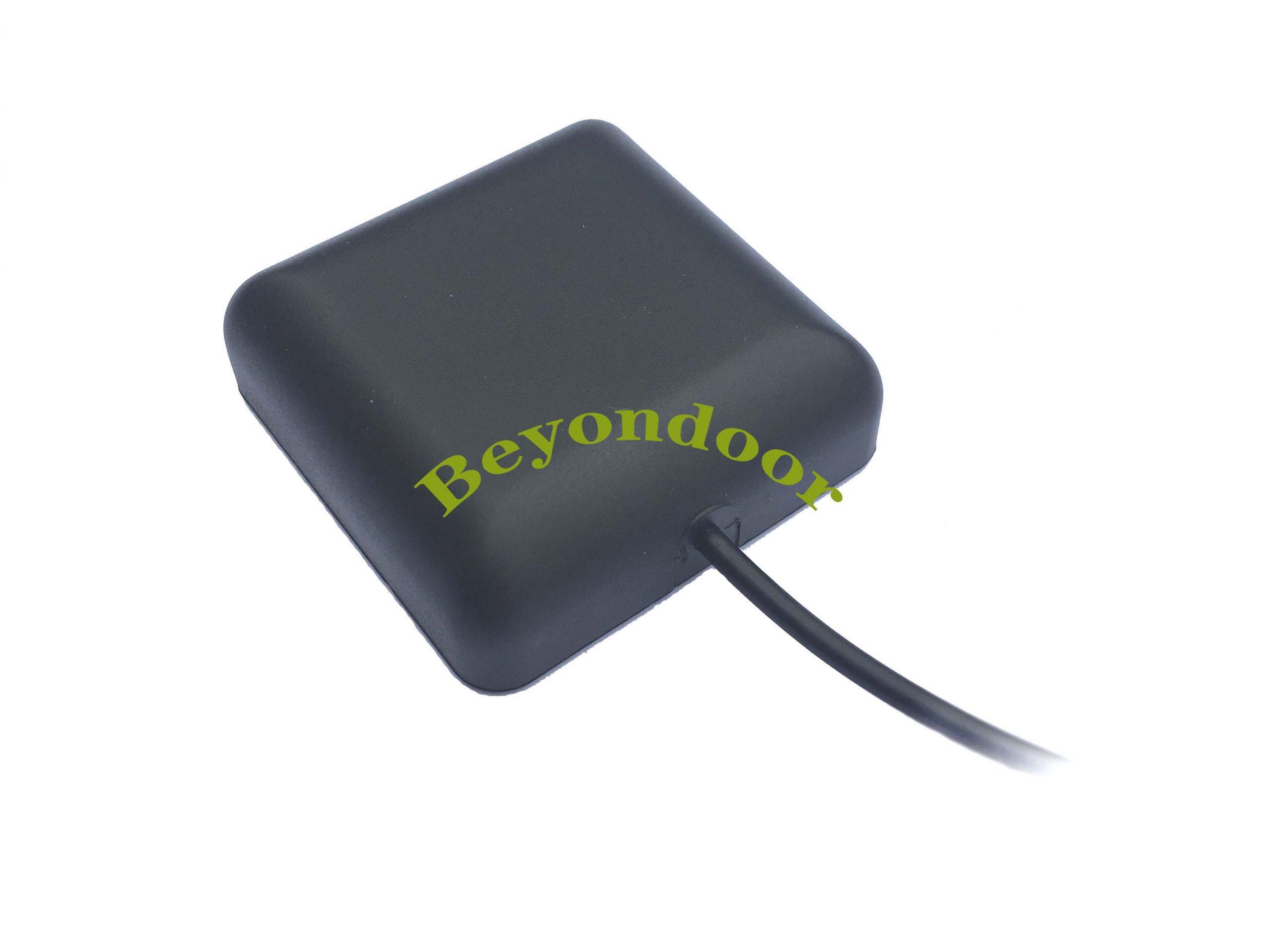P/N:BY-GPS/Glonass-BD-11,GPS Beidou Antenna,GNSS BEIDOU combined antenna magnetic mount P/N:BY-GPS/Glonass-BD-11,GPS Beidou Antenna,GNSS BEIDOU combined antenna magnetic mount